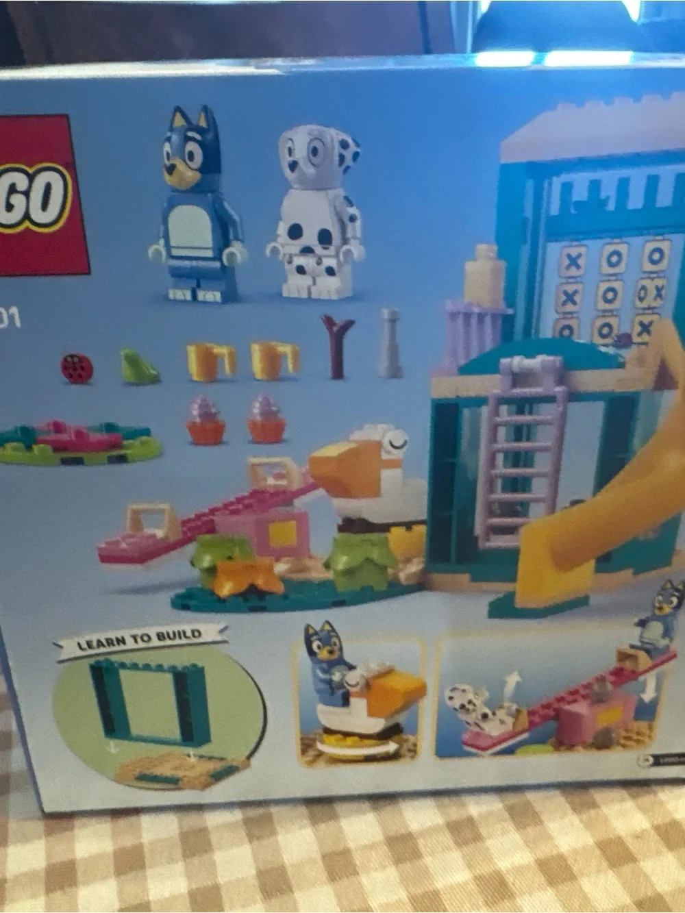 Lego Bluey Building Set - Teal, Yellow & Purple - Picture 3 of 4